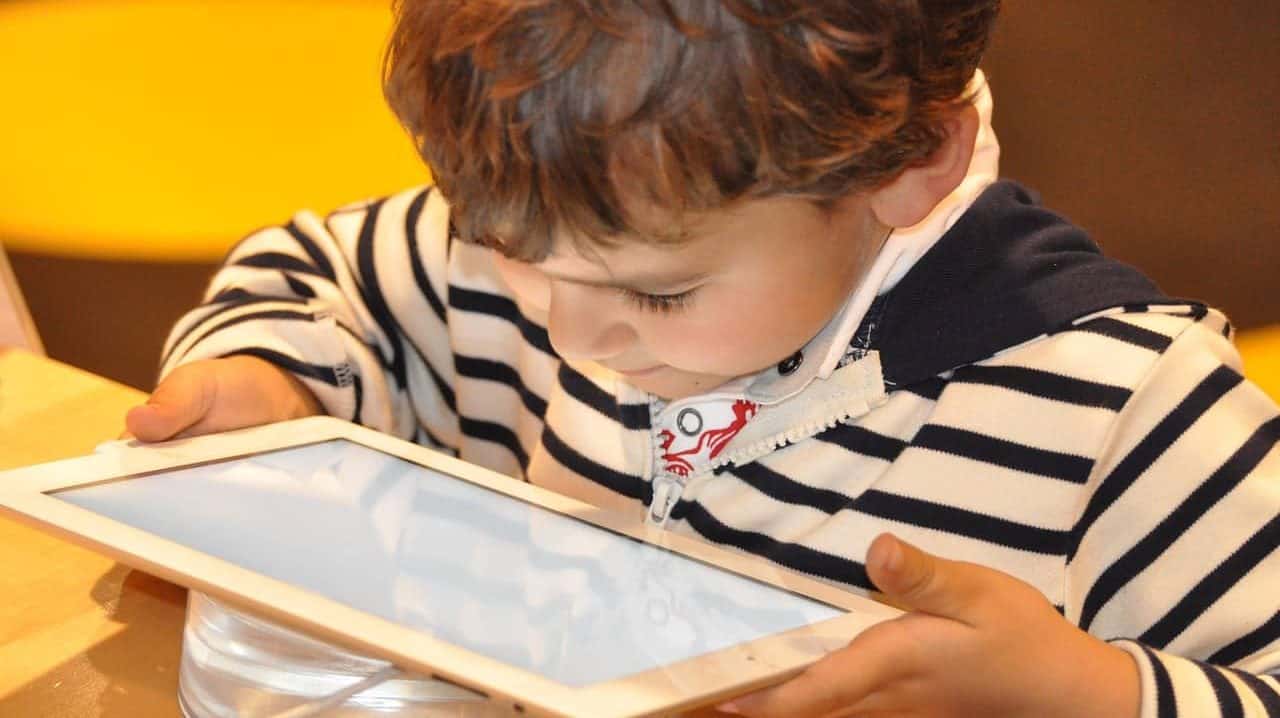 Kinder fit für Computer und Internet machen img-4