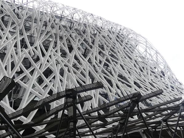 Das Kreativ-Haus Manny mit der von Rolf Julius gestalteten Fassade mit dem Namen „Luft“