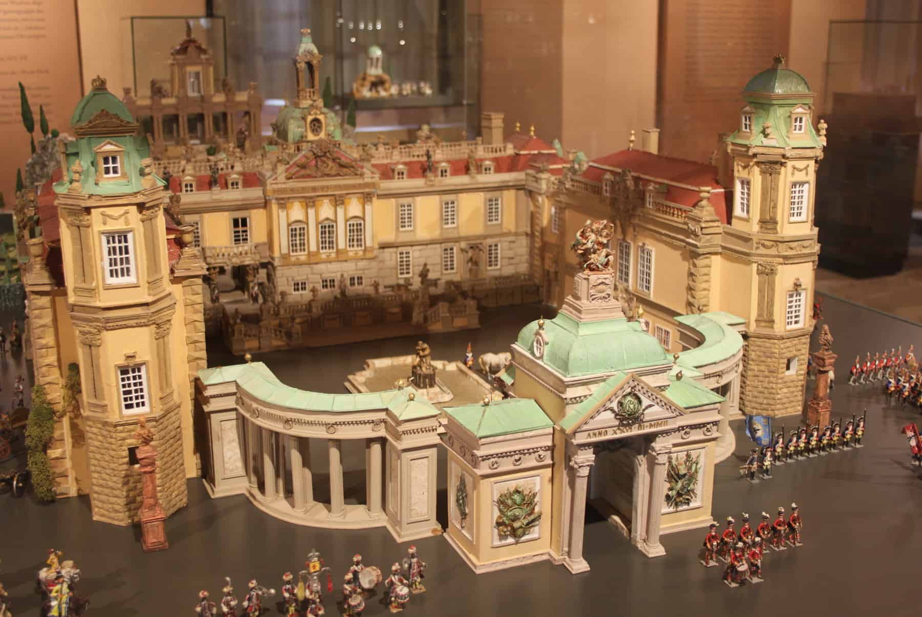 Ausstellung „Rococo en ministure“ auf der Heidecksburg Rudolstadt