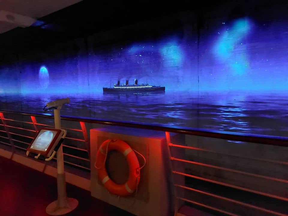 An Deck eines Ozeanriesen im Escal