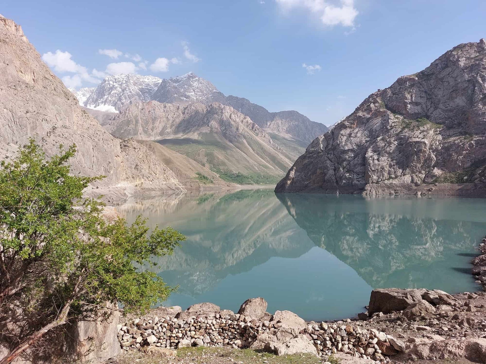 Einer der schönsten der sieben Seen.
Reise entlang der Seidenstraße
Foto: Dr. Ronald Keusch