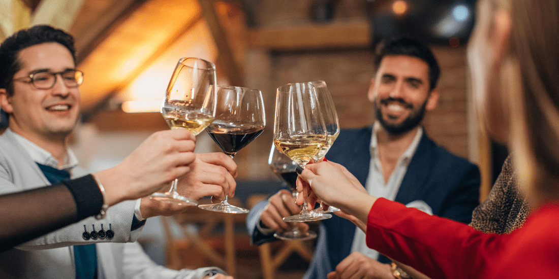 Heute ist ein großartiger Tag, um Wein zu verkosten und mehr über ihn zu erfahren. img-24