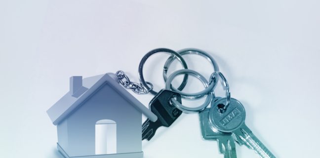 Mietkauf: Keine neue Idee – Haus und Hof Mieten statt Kaufen Mietkauf, eigenheim, schlüssel, schlüsselbund