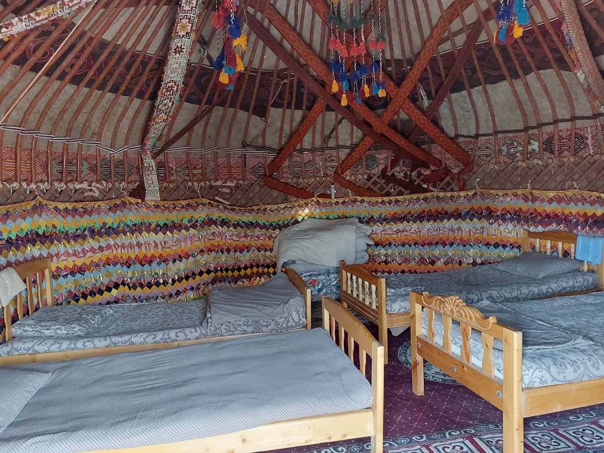 Innenansicht einer Jurte.
Reise entlang der Seidenstraße
Foto: Dr. Ronald Keusch