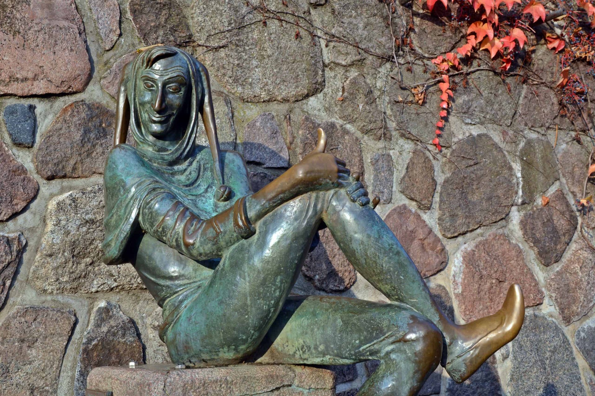 Friedhöfe – Ruhestätten und Orte der Trauer und 1 mal Verblüffend till eulenspiegel, mölln, narr