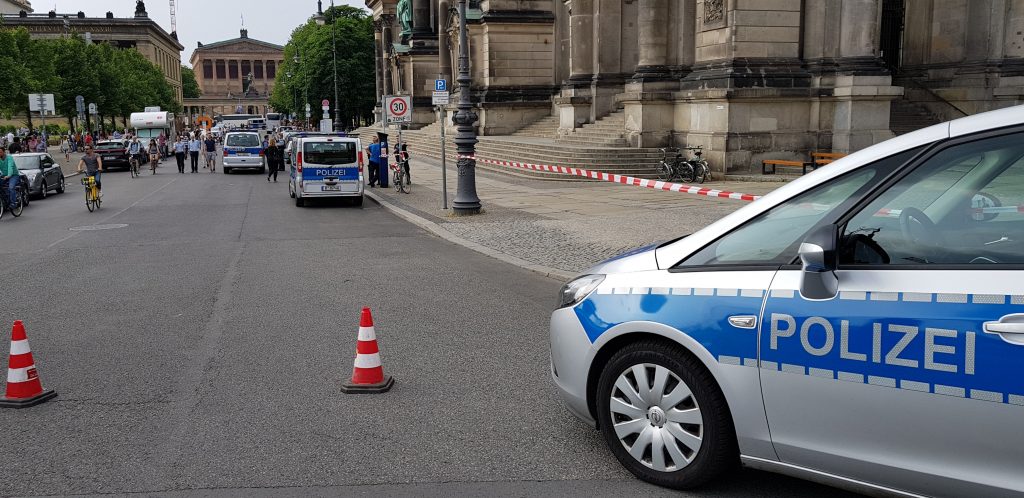 Schüsse am Berliner Dom