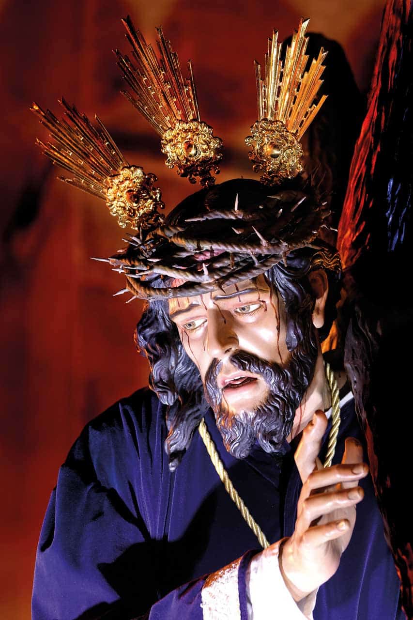 Jesus am Kreuz - Ostern auf Mallorca Passionsspielen Kirche Felanitx