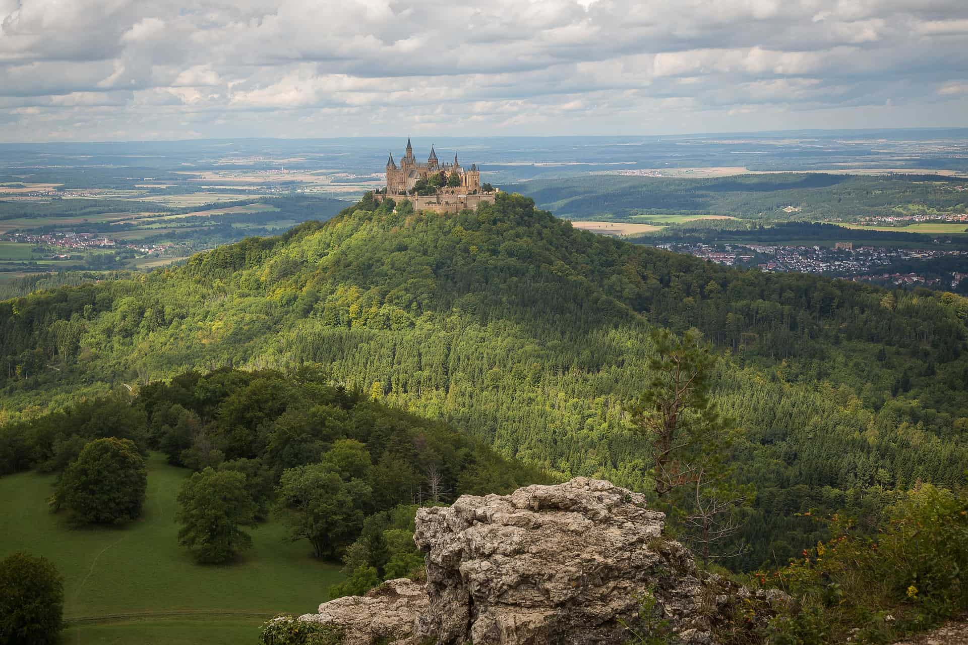schwäbische alb,hohenzollern,burg hohenzollern,albtrauf,hechingen,trauf,