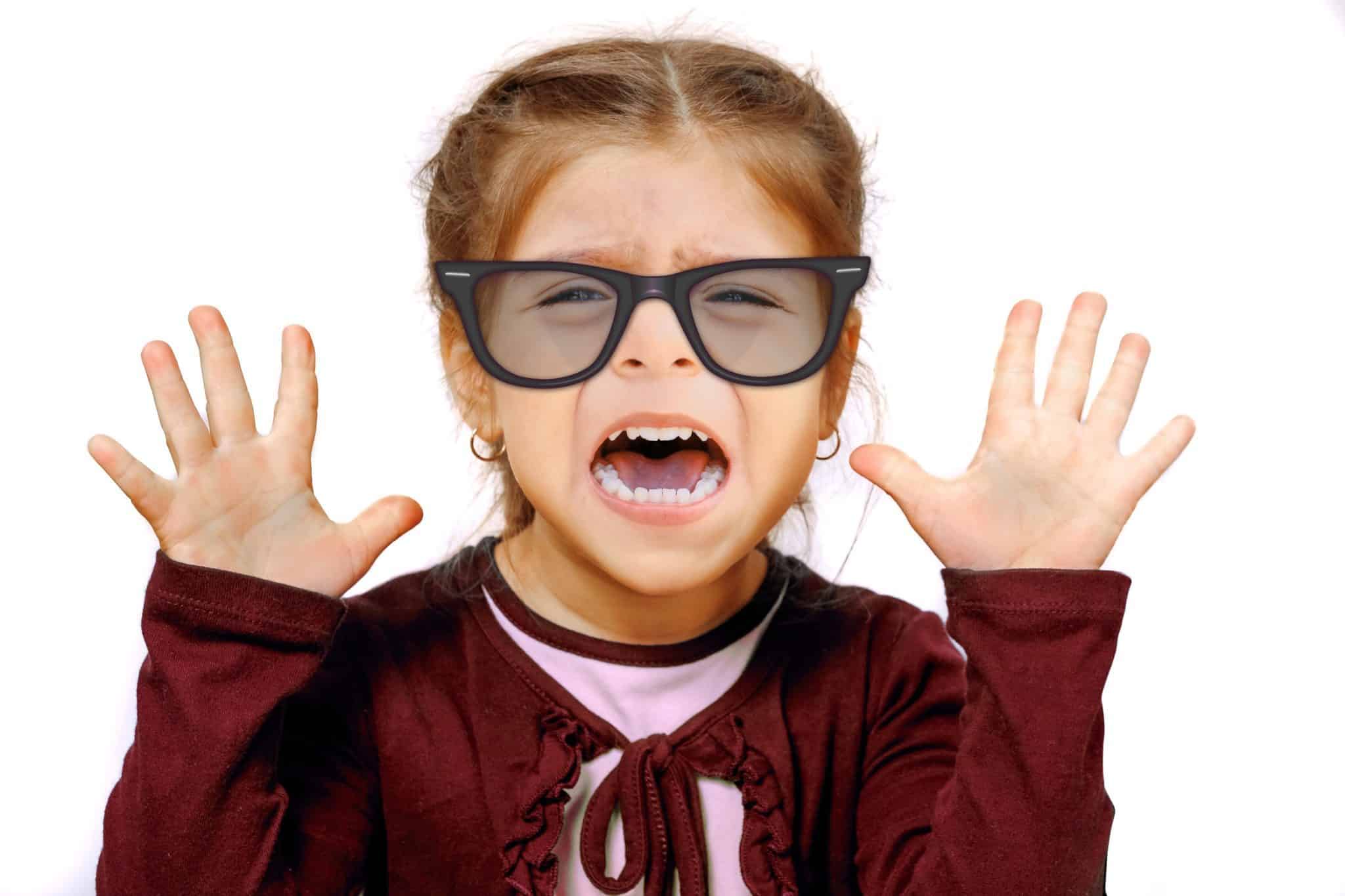 Abwehr gegen Hassrede im Internet.