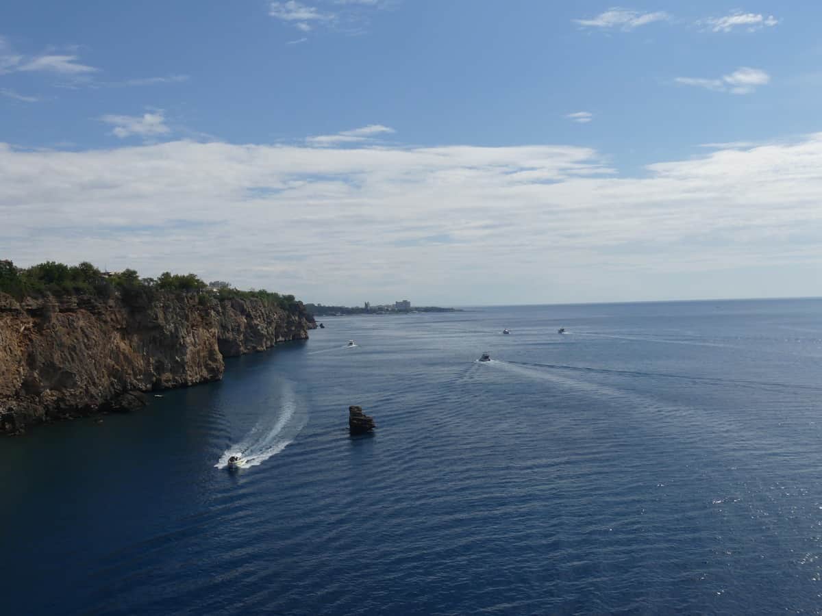 Antalya an der Türkischen Riviera. Küstenlandschaft von Antalya