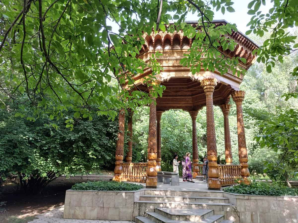 In den Pavillons werden an den Wochenenden Konzerte veranstaltet. Foto: Dr. Ronald Keusch