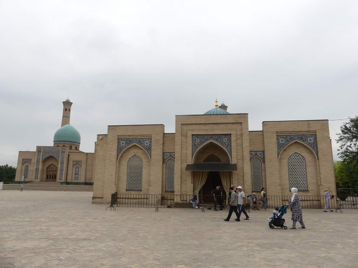 Muji-Mubarak Medrese mit wertvollen islamischen Schriften. Foto: Dr. Ronald Keusch