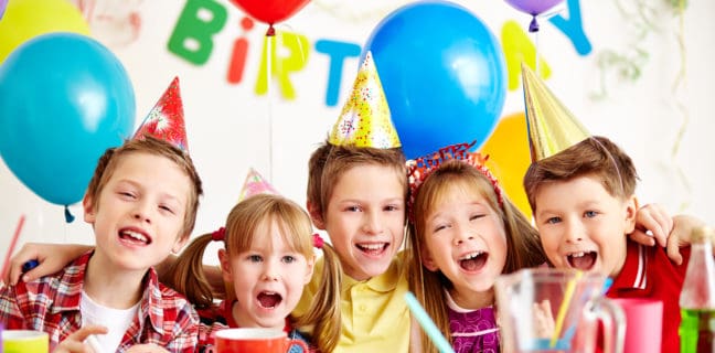 10 Best Ways To Make A Kid’s Birthday Party Awesome kids at birthday party