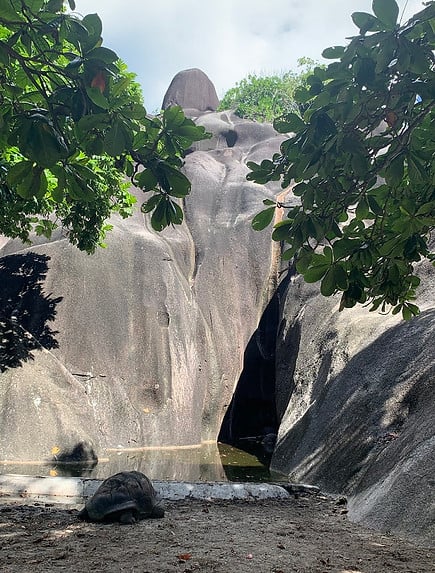 Der große Granit-Monolith von La Digue
