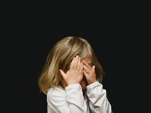 Die häufigsten Kinderkrankheiten: Was du wissen musst! Photo Sick child