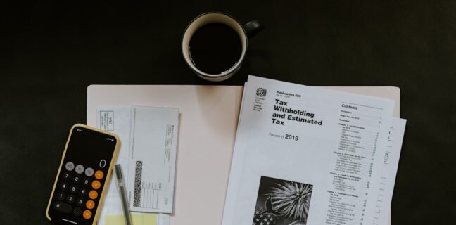 Du kannst dich zur Steuerfachangestellten ausbilden lassen Photo Tax forms