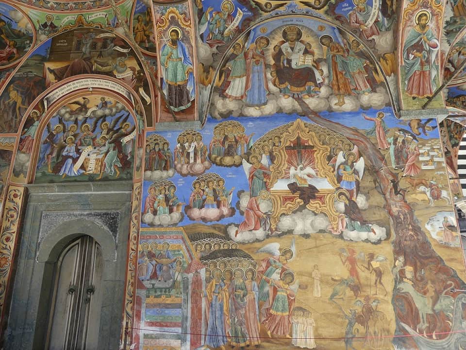 Darstellung des Jüngsten Gerichts im Narthex der Klosterkirche