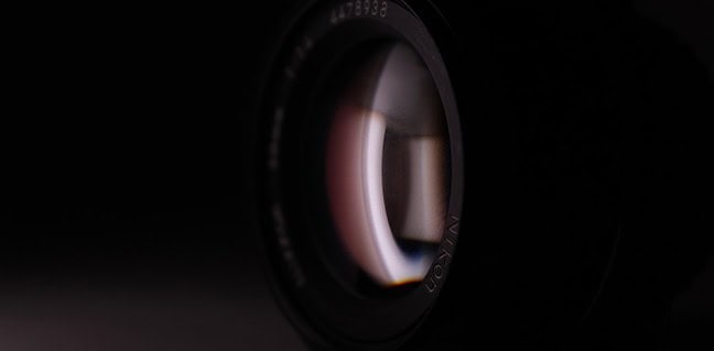 Narzissmus und Manipulation: Wie du dich schützen kannst Photo Mirror reflection