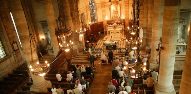 Findest du das perfekte Hochzeitskleid? Photo Bridal gown