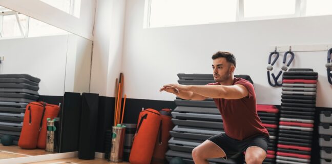 Rückbildungskurs nach Kaiserschnitt: Tipps für dich Photo Exercise ball