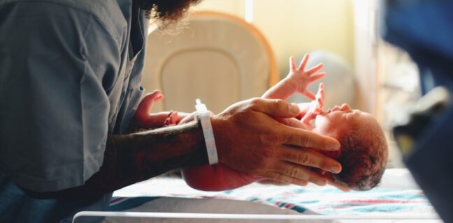 Der Ablauf einer Wassergeburt: Was du wissen musst Photo Water birth