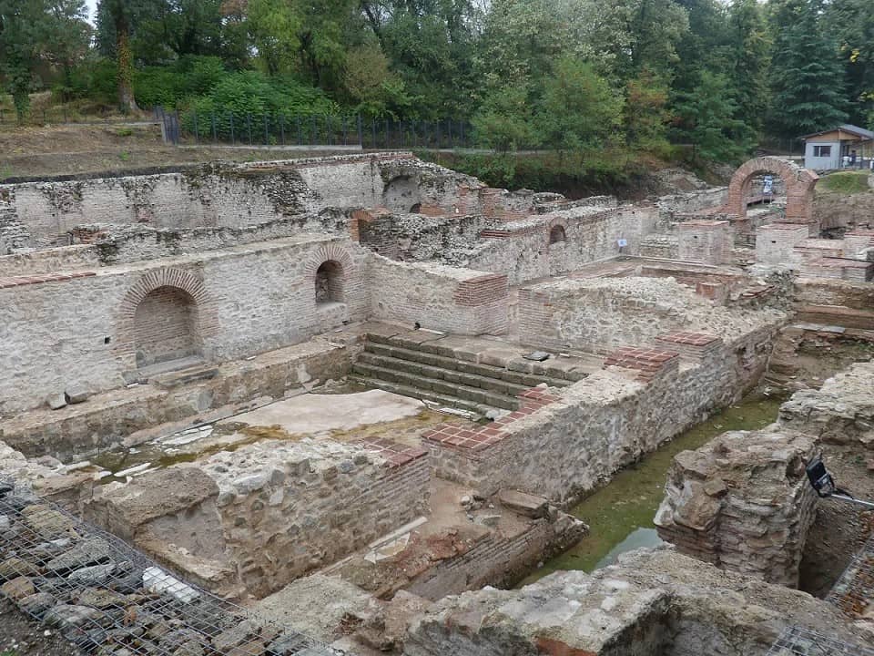 Überreste römischer Bauten in Hisarya