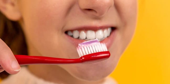 Verbessere deine Mundmotorik mit myofunktioneller Therapie Photo oral exercises