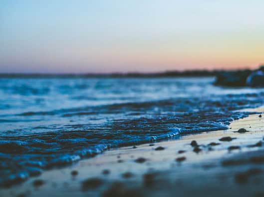 Entdecke tolle Lautgesten: Kommunikation ohne Worte Photo Sound waves