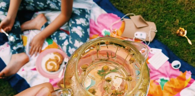 Reizdarm: Kann Homöopathie dir helfen? Photo Herbal tea