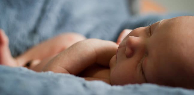 Tipps für besseren Babyschlaf mit 12 Monaten Photo Sleeping baby