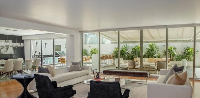 Die Immobilienmakler Ausbildung: Alles, was du wissen musst Photo Real estate agent in training