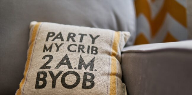 Warum du zu viel Milch stillen solltest Photo Breastfeeding pillow