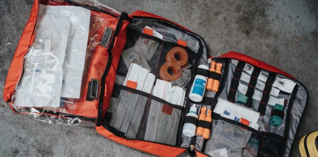 Wie leiste ich Erste Hilfe? Photo First aid kit