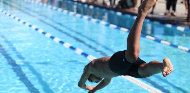 Hebamme Geburt: Was du wissen solltest Photo birthing pool