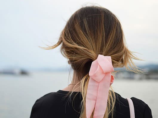 Haarausfall nach Abstillen: Was du wissen musst Photo Hair loss