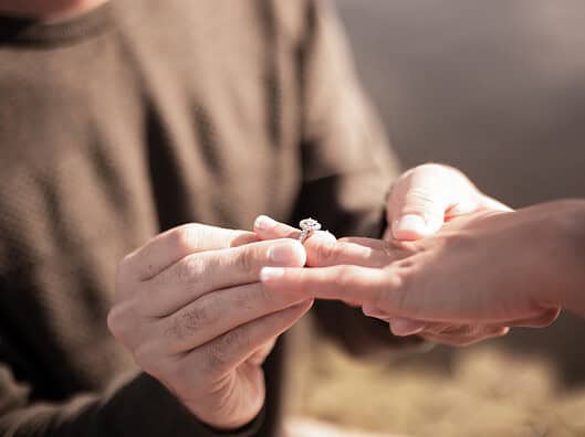 Verlobung: Der erste Schritt zum Glück Photo Engagement ring