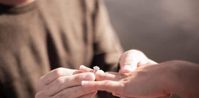 Verlobung: Der erste Schritt zum Glück Photo Engagement ring