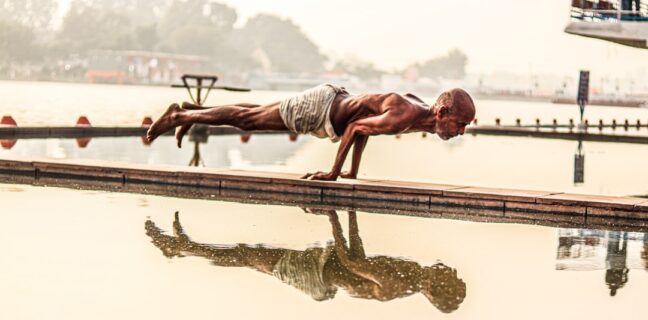 Rückbildung: Wie du deinen Körper nach der Schwangerschaft stärken kannst Photo Postpartum exercises