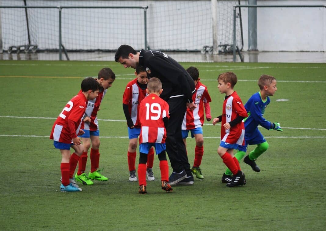 Wie bringe ich anderen Erste Hilfe bei? Photo Training mannequin