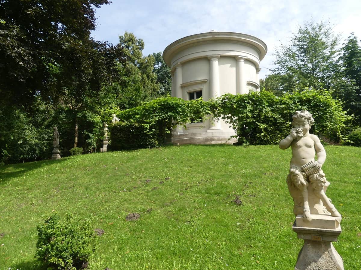 Apollo-Tempel im Tempelgarten, ein Frühwerk des Architekten Knobelsdorff