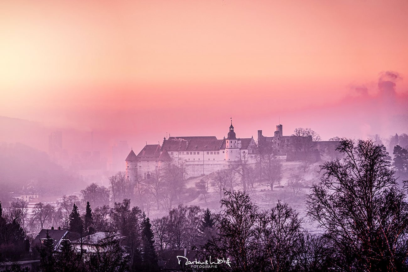 Markus Wolf . FOTOGRAFIE - Schloss Hellenstein Heidenheim (Sonnenaufgang)