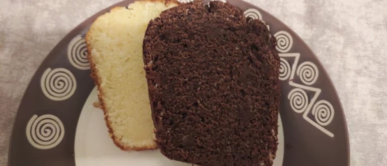 Кексы: шоколадный и ванильный