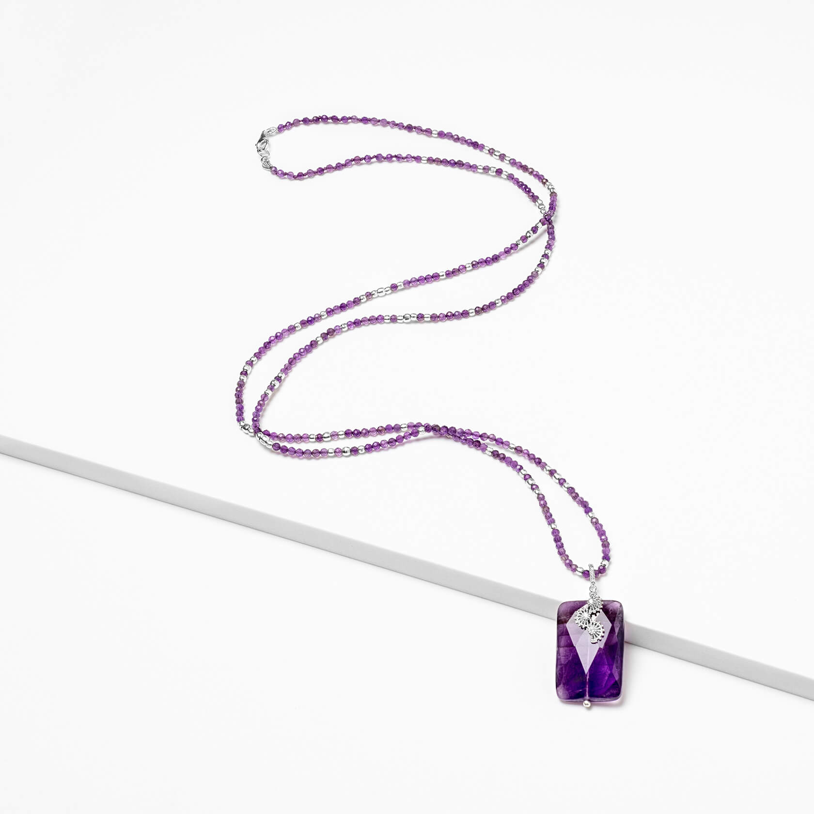 Sirocco amethyst necklace