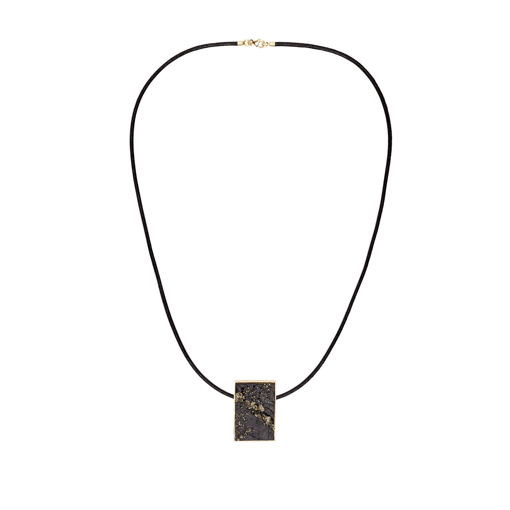 Jet pendant essential