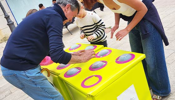 LOCATION TABLE DE JEU INTERACTIVE IPS 2 LOCATION TABLE DE JEU INTERACTIVE IPS 2