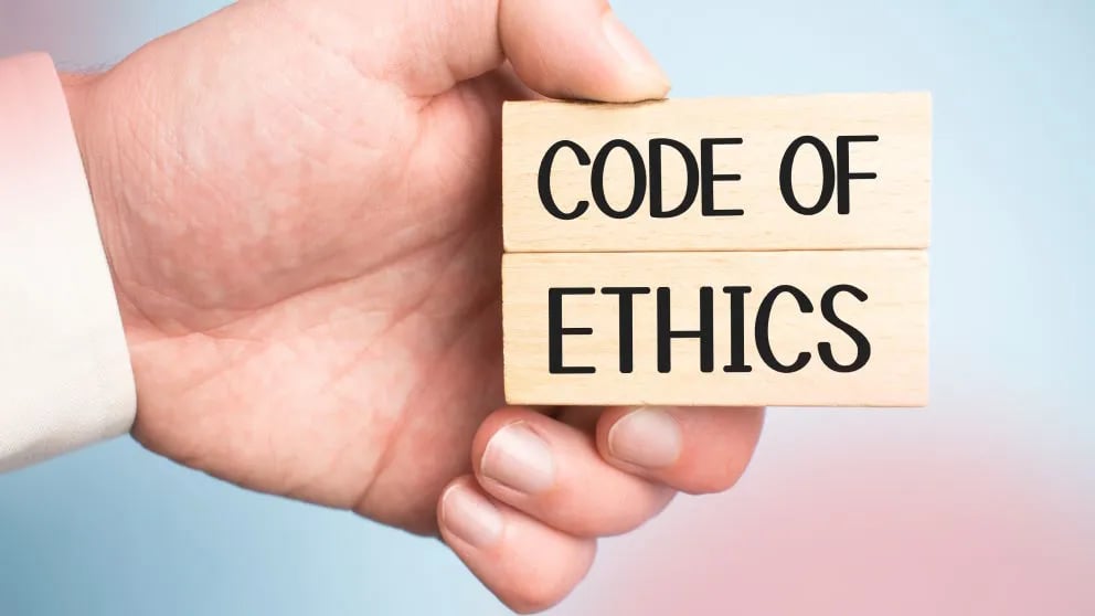 The Benefits of a Code of Ethics in Building Customer Trust 1 Code of Ethics