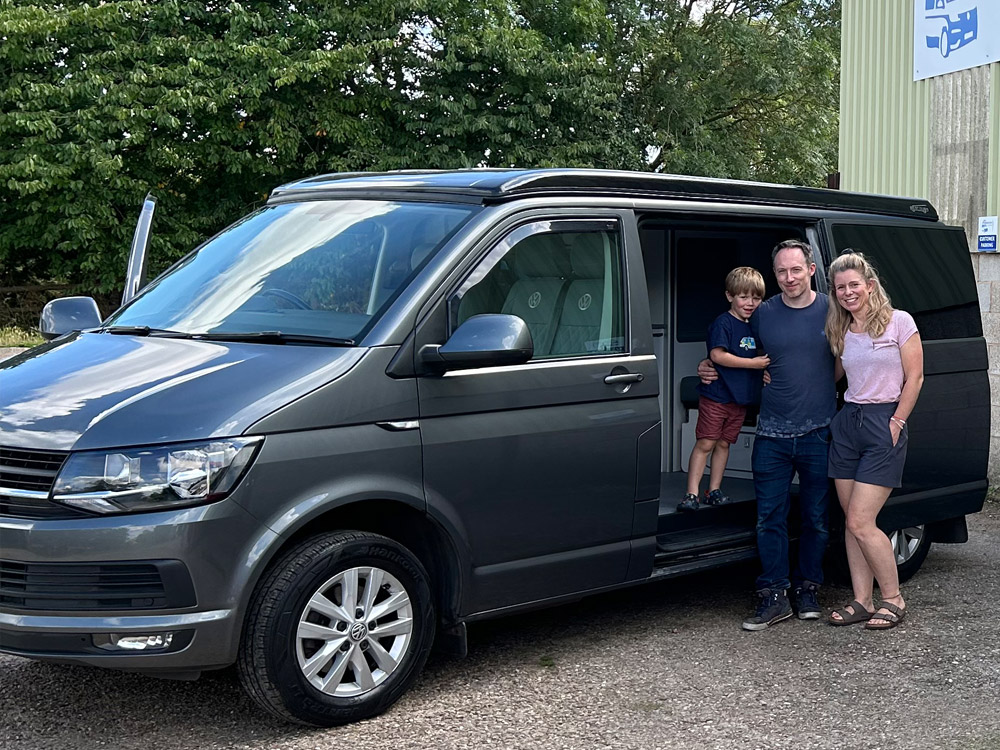 Ged-and-Abi-Hartland img-2