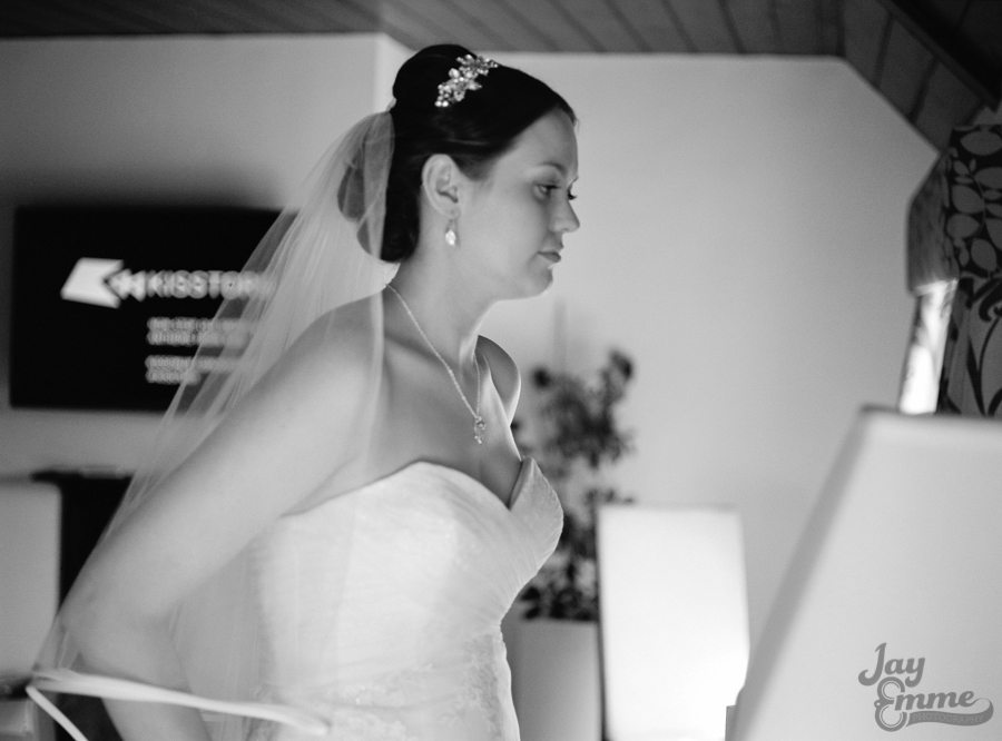 12 Paula Phill Barns Hotel Bedford Wedding Jay Emme Photography 080