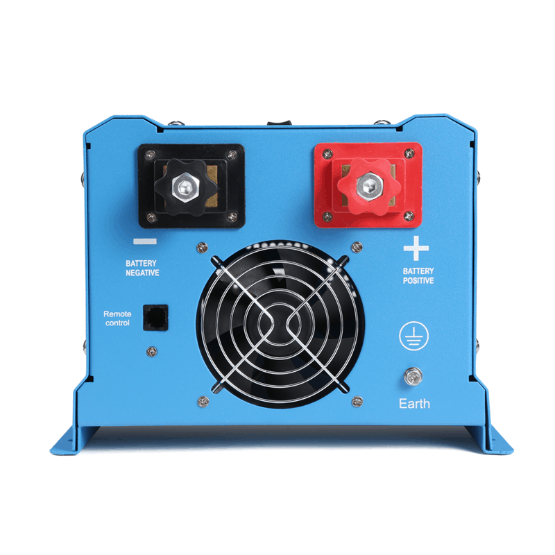 COSUPER 3000W 24V מהפך/מטען קומבי חד פאזי עם מחברים אדומים ושחורים המוכנים לשמש, מאוורר קירור משולב ויציאות מסומנות בבירור - פתרון כוח פוטו-וולטאי אידיאלי לציוד מחנאות או קרוואנים המשתמשים במערכות אנרגיה סולארית מתחדשת.