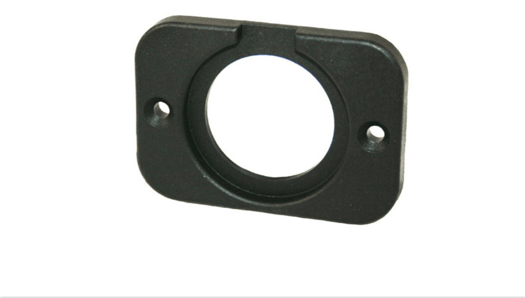 מסגרת התקנה לשקע מצית/USB/צג &ndash; לוח מלבני שחור עם פתח עגול במרכז שילובי אנרגיה סולארית, מתאימה למערכות פוטו וולטאיות, קרוואנים ותשתיות קמפינג מבוססות הפקת חשמל באנרגיה מתחדשת; כולל שני חורי ברגים להתקנה פשוטה לבן.